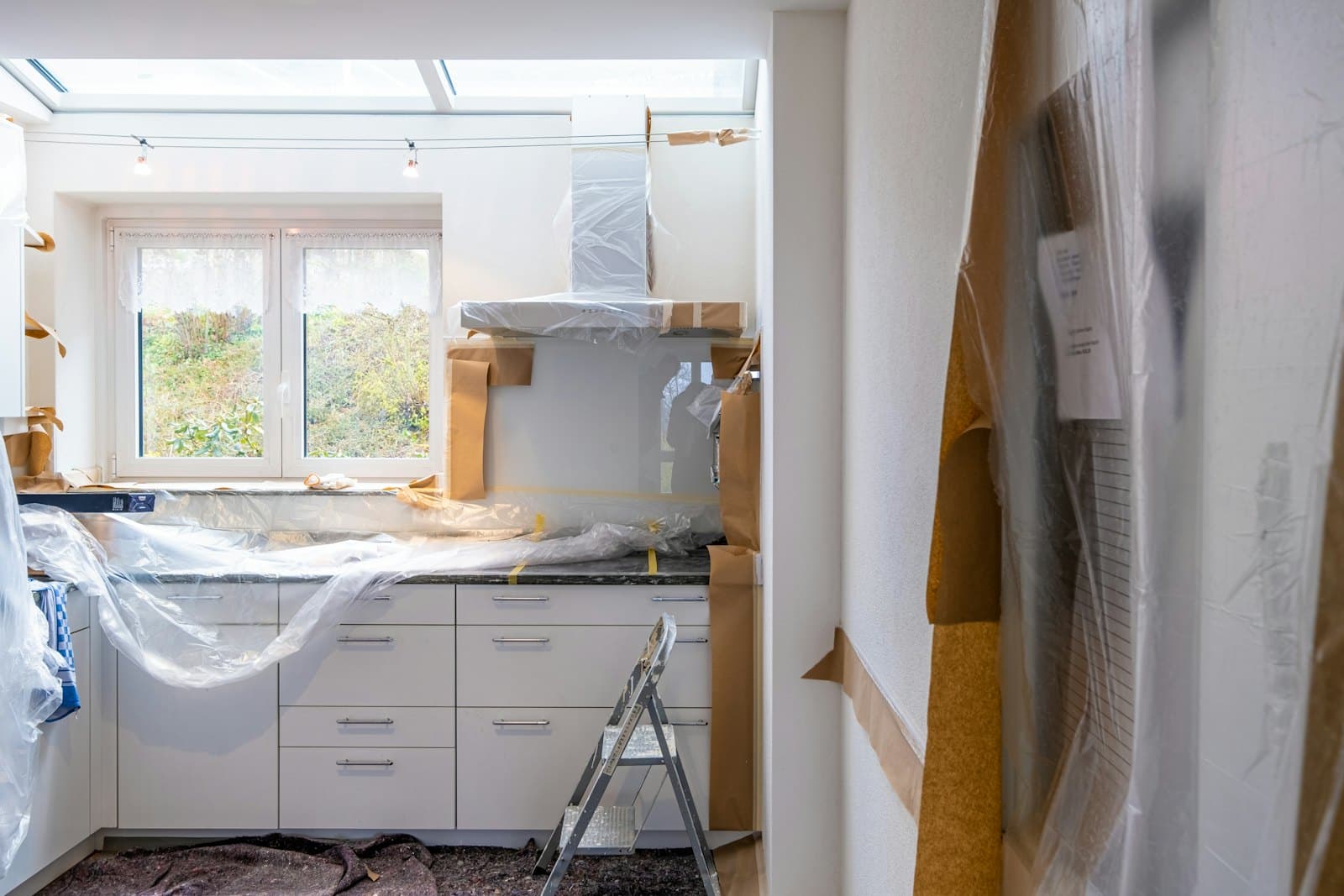 Cocina en obra durante una reforma integral